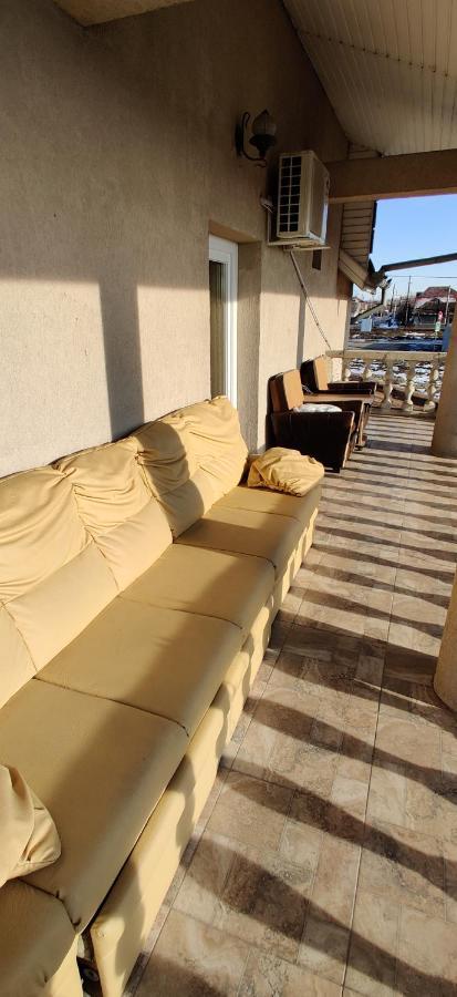 Casa Blanco Hotel Oradea Exterior photo