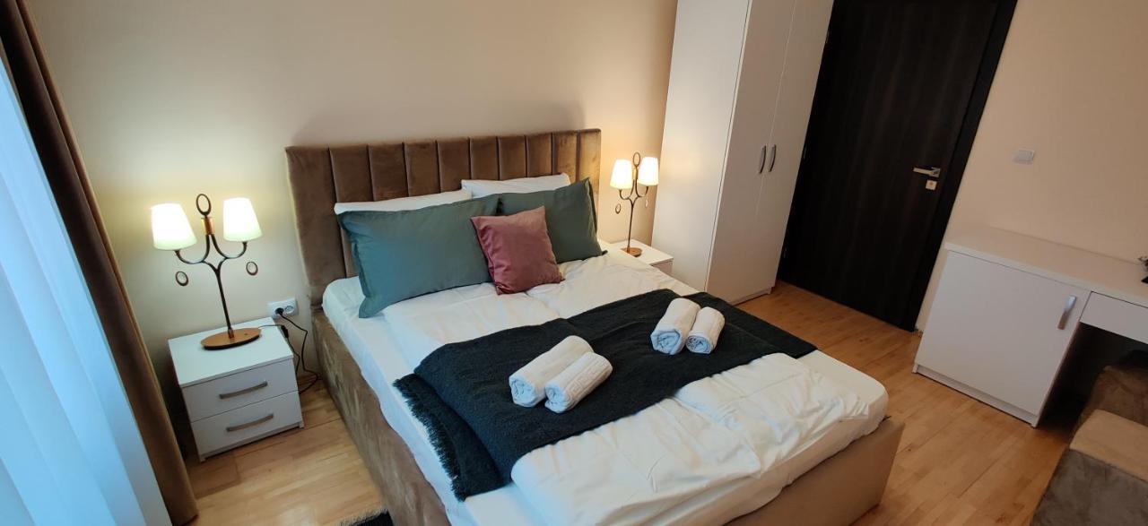 Casa Blanco Hotel Oradea Exterior photo