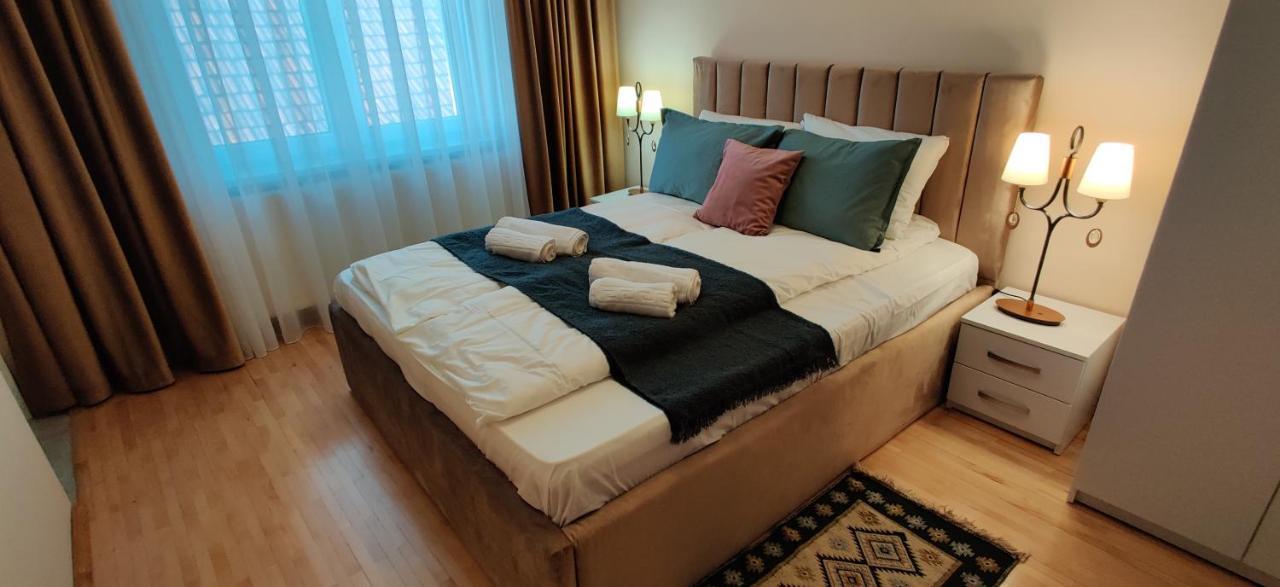 Casa Blanco Hotel Oradea Exterior photo